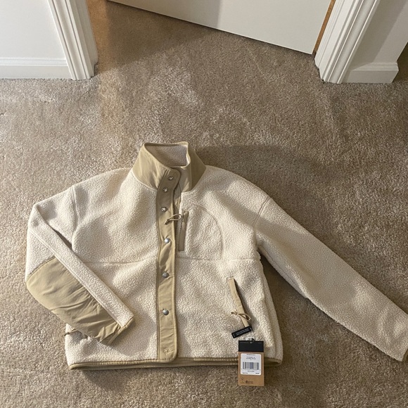 The North Face Womens Cragmont 1/4 Snap Fleece Pullover - Picture 4 of 9